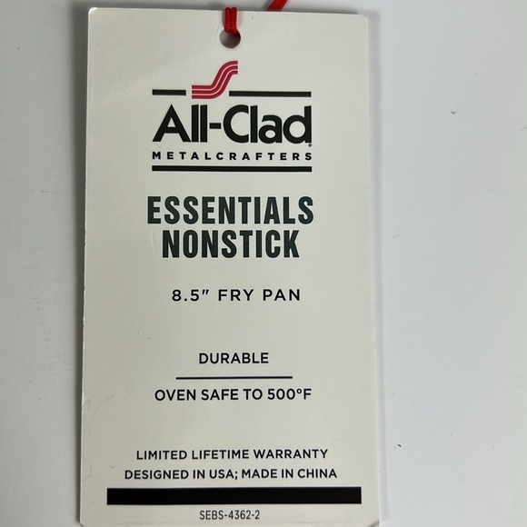 All-Clad Essentials Hard-anodized Non-Stick Fry Pan Skillet Omelette 8.5 in NEW - Picture 2 of 9